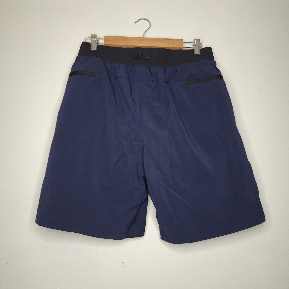 Fabletics shorts - Picture 2 of 4
